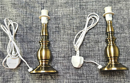 Pair bronze metal - pair,